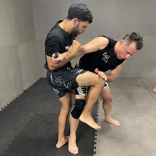XARTS שיעורי קרב מגע 2